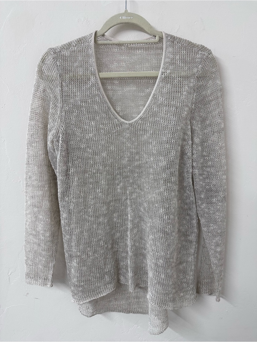 Light cream V-Neck Knit Sweater - Women's